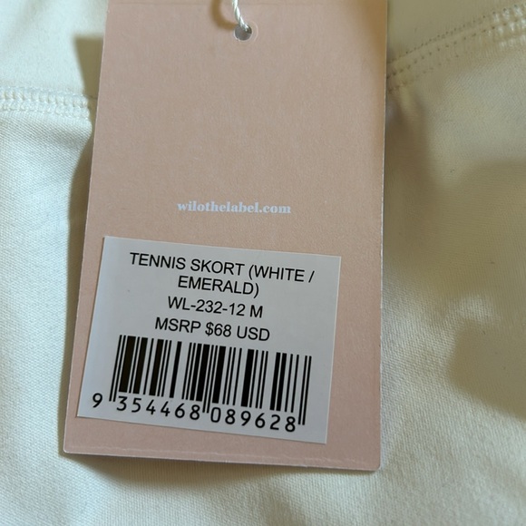 Brand new skort. - Picture 2 of 5